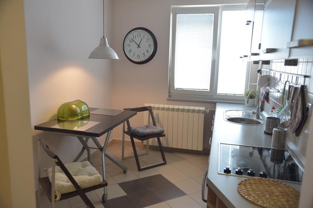 Apartment Danica Belgrad Oda fotoğraf